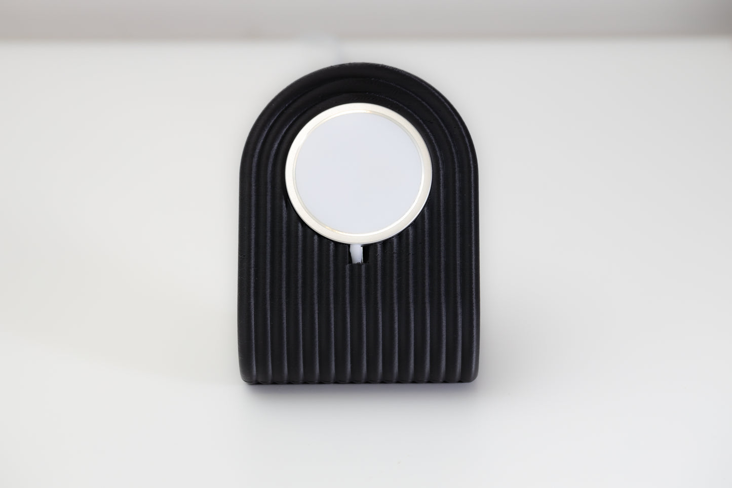 Magsafe Compatible iPhone Charging Stand - Black