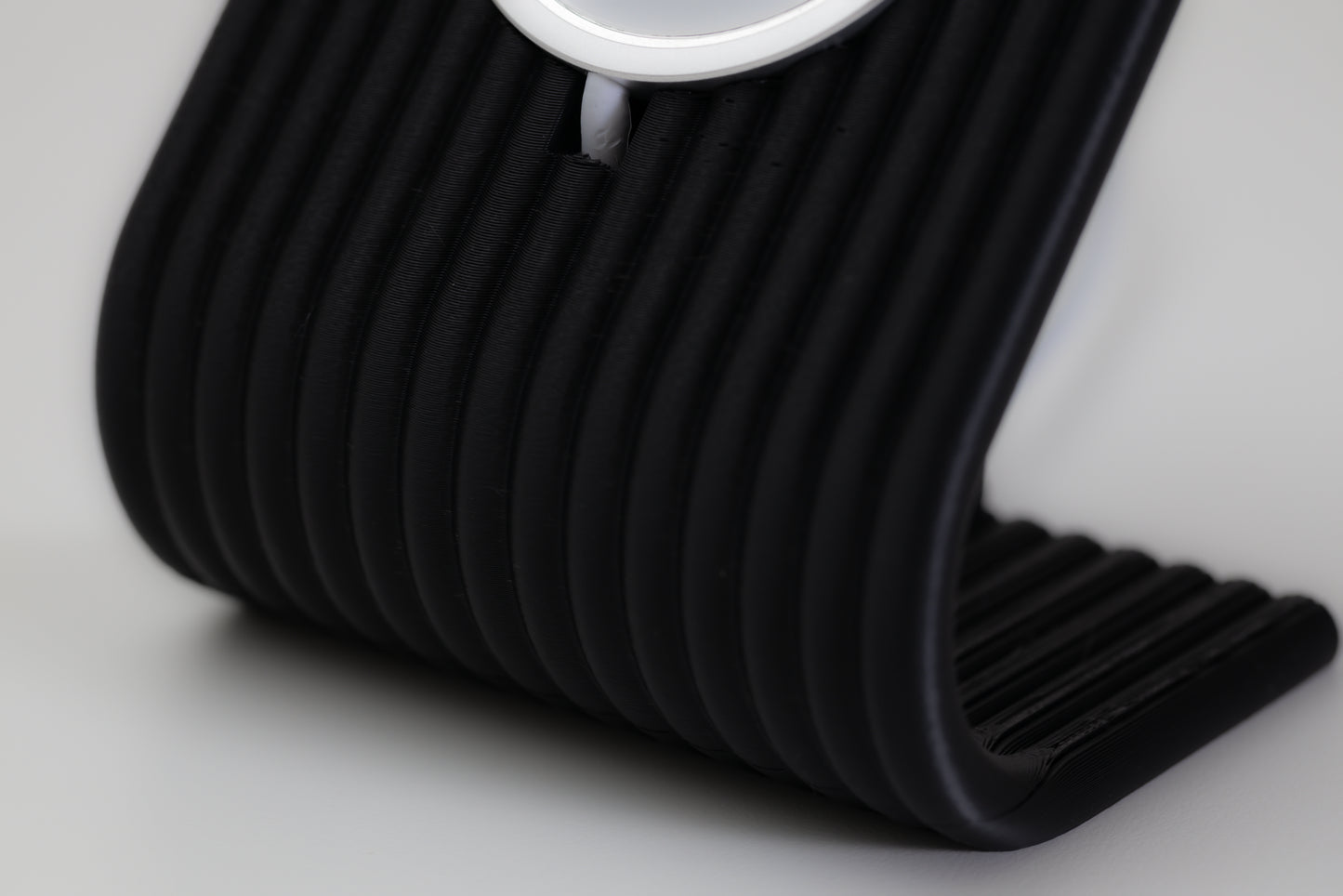 Magsafe Compatible iPhone Charging Stand - Black