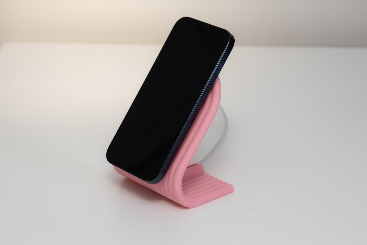 Magsafe Compatible iPhone Charging Stand - Pink