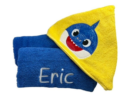 Kids' Hooded Towel with BABY SHARK (do do do)